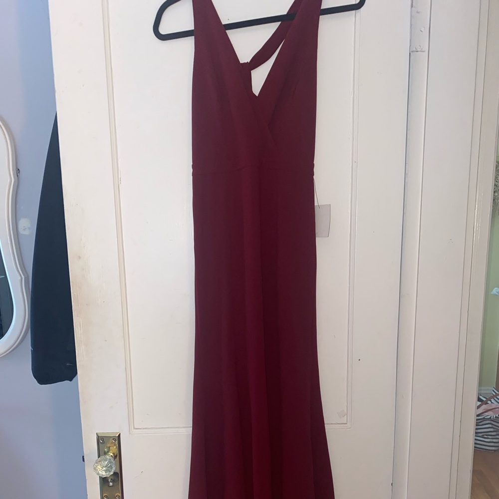 Brand new Lulus gown